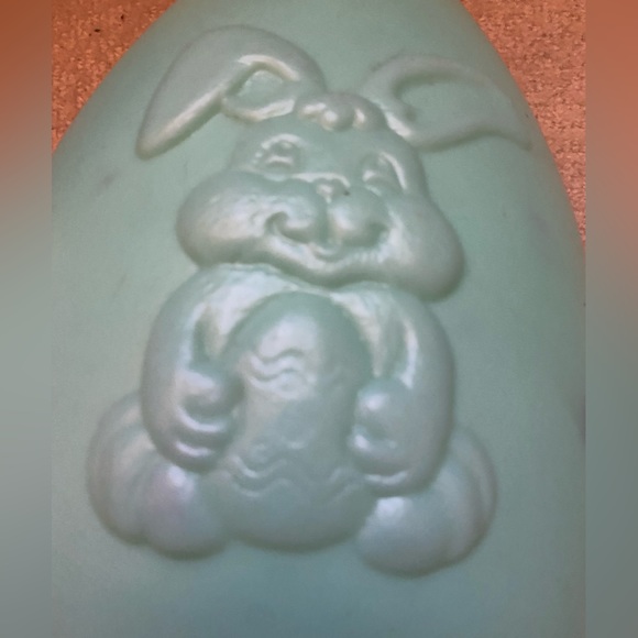 Large Easter egg holiday decoration - Picture 2 of 5